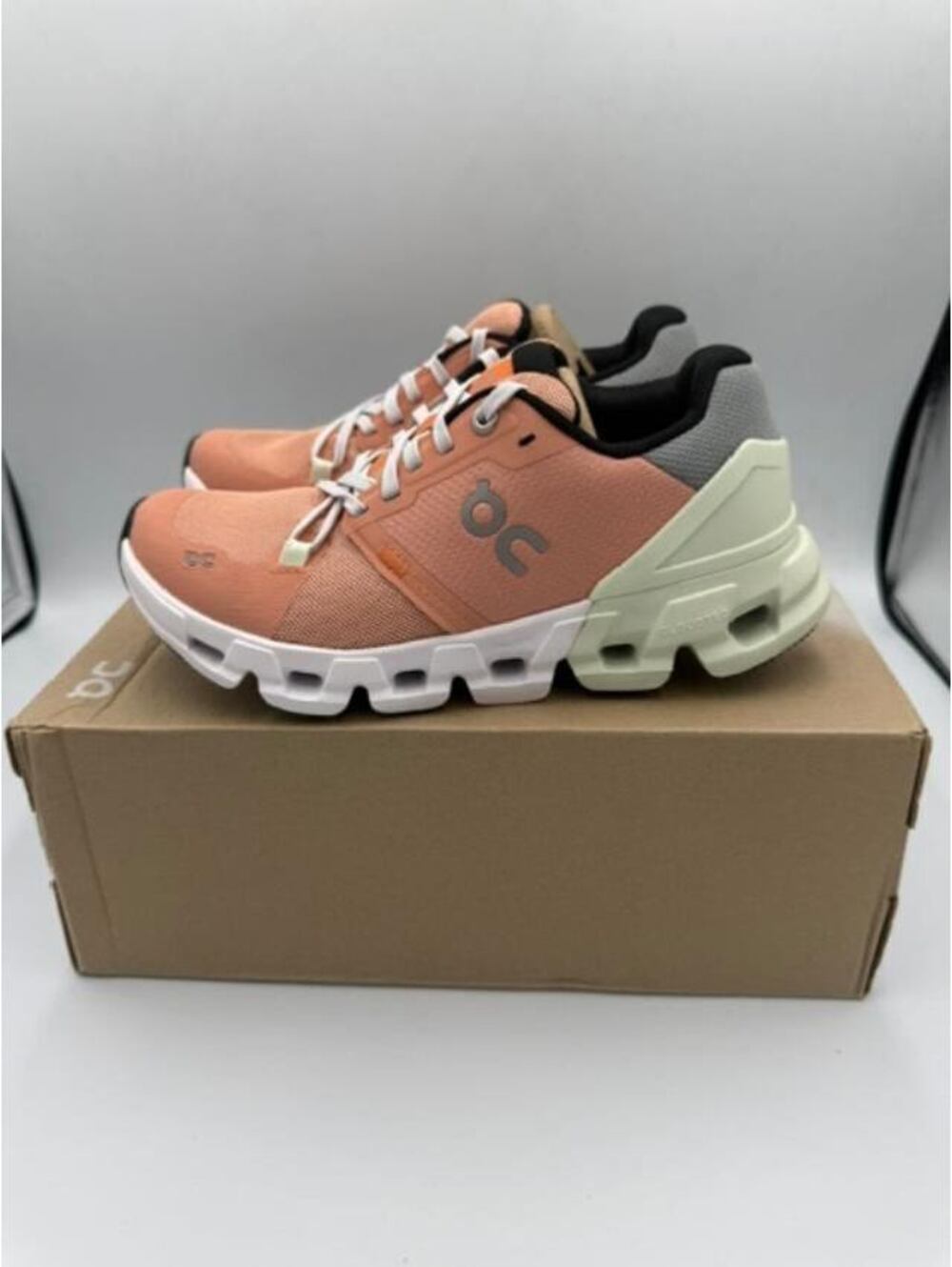 On Cloud - Cloudflyer 4 - Peach/Aloe -Women's Size 5 New